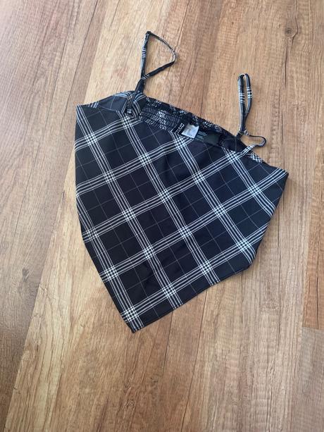 Dievcenske tielko, 152