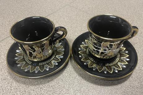 Made in greece 24k gold šálky.,