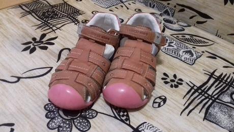 Sandálky pre dievčatko, lasocki,24