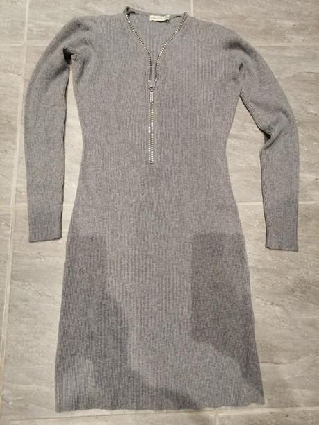 Sivé šaty ambitionfly so zipsom vo výstrihu,vs-m, m