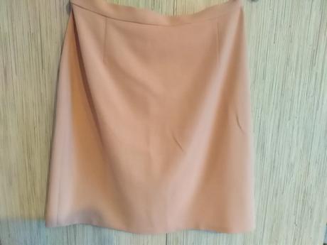 Sukňový kostým, m