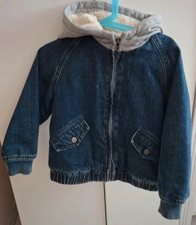 Zateplená riflová bunda, zara,104