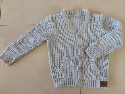 Teply svetrik, f&f,86