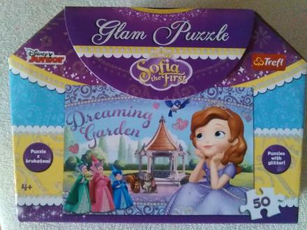 Puzzle brokatove sofia v kufríku,