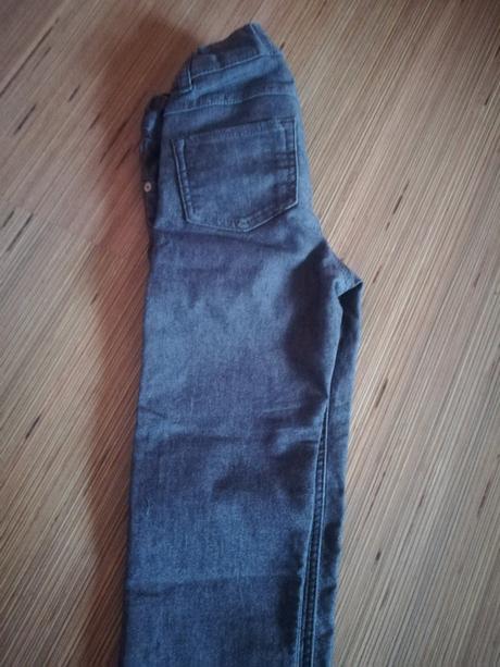 Tenšie rifle, h&m,104