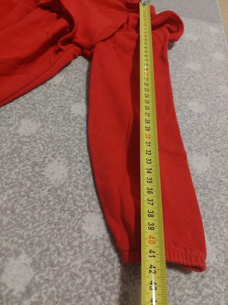 Cervene saty veľ.110, f&f,110