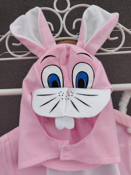 Karnevalový kostým ružový zajačik, 