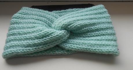 Pletená čelenka, 