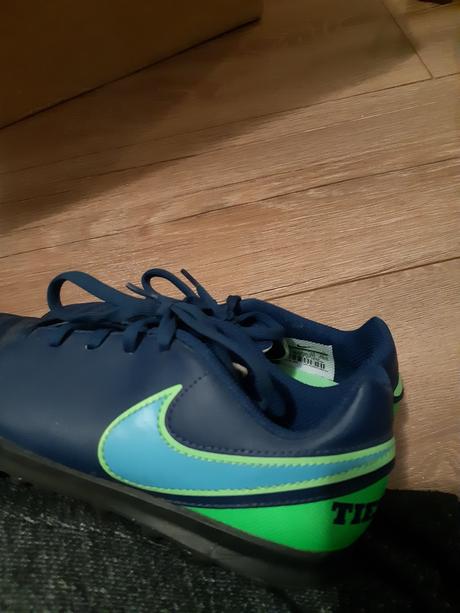 Nike tenisky, nike,33