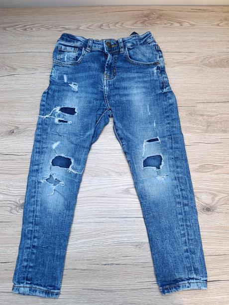 Chlapčenské rifle, zara,116