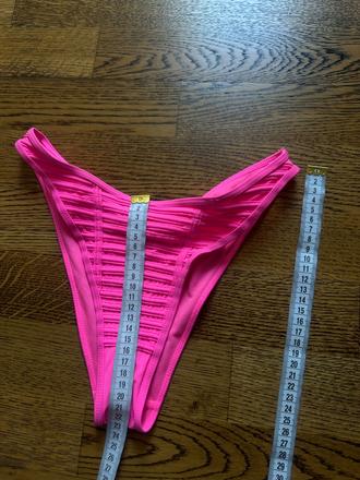 Plavkove nohavicky, s