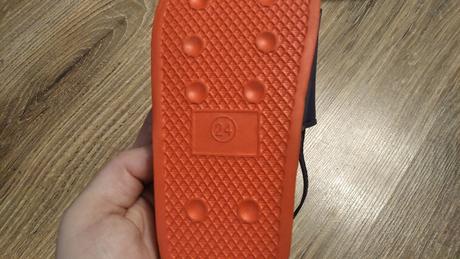 Levis šľapky, levis,24