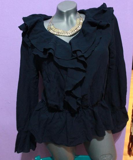 Uzasna modra bluzka, l