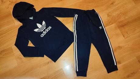 Tepláková súprava bavlnena 122-128, adidas,122