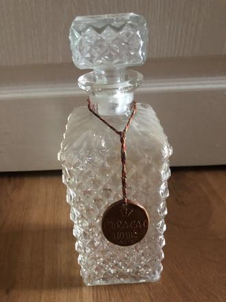 Dekorativna flasa pre palenku,