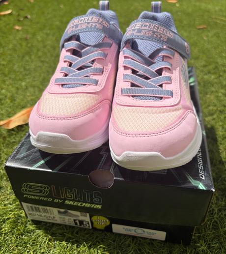 Skechers tenisky s blikajúcou podrážkou, skechers,33
