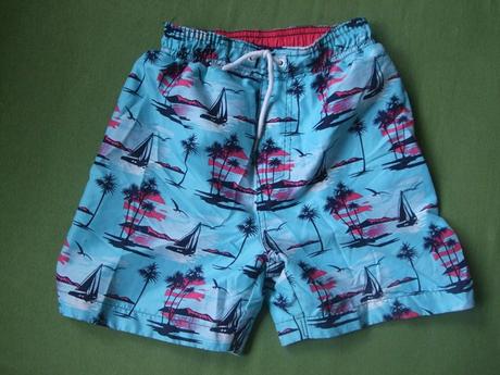 Letný balík tričiek a kraťasov v 122, 122–134