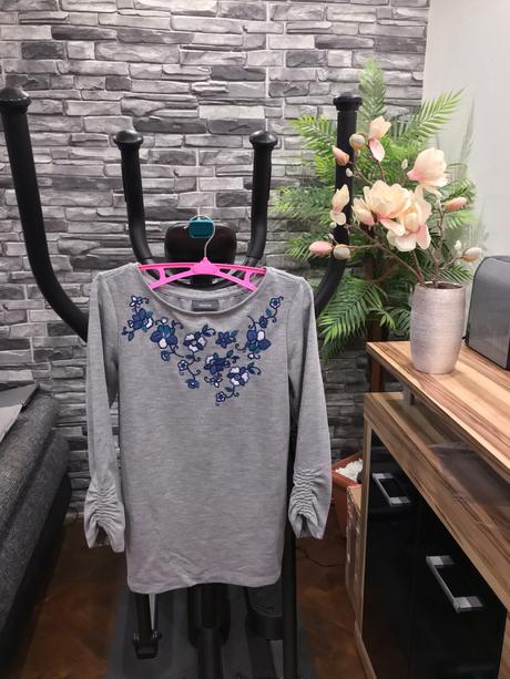 Mikina s výšivkou c&a, c&a,xs