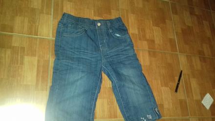 Letné riflové trojštvrťovė nohavice, 128