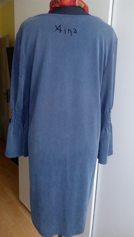 Šaty s ručnou výšivkou zn. amisu, amisu,42