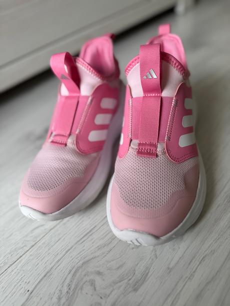 Tenisky adidas, adidas,37