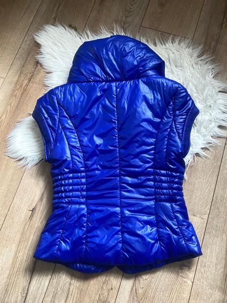 Guess prechodna bunda bez rukavov, guess,s