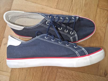 Plátené tenisky, 39