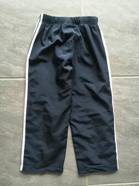 Tepláky adidas, v104, adidas,104