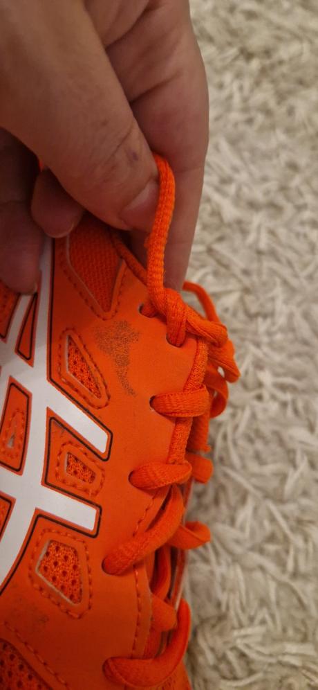 Bežecké tenisky, asics,33