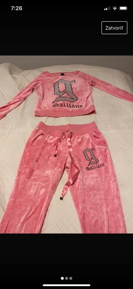 Ruziva velurova suprava, m