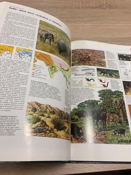 Krásna encyklopédia veľký atlas živočíchov, 
