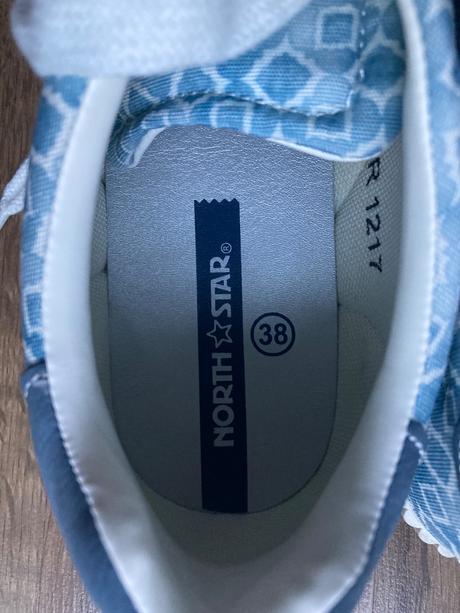 Tenisky north star 38, 38