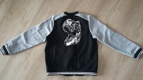 Krásna mikina-bunda v top stav, lupilu,110