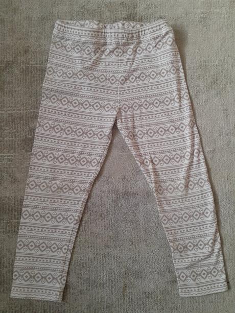 Predám legínky, 104