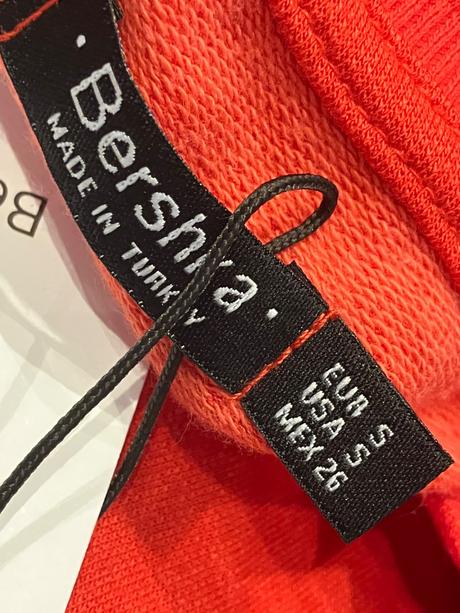 Dámska červená crop mikina s nápisom bershka (s), bershka,s