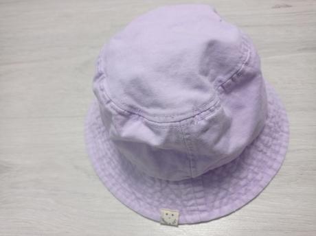 Klobúčik z pranej fialovej rifloviny top stave, zara,58