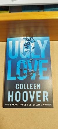 Colleen hoover - ugly love, 
