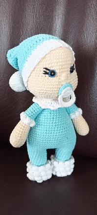 Háčkované bábätko 25cm,