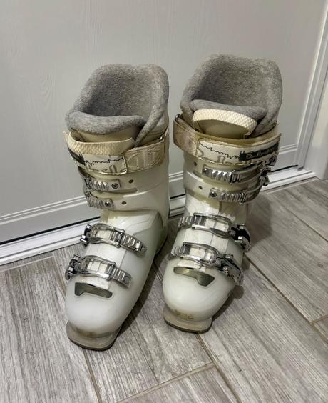 Lyziarky dalbello aspire 65 vel. 245 (285 mm), dalbello,38