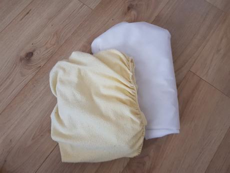 Hniezdo,baldachin a obliecky- macko na obláčiku, 