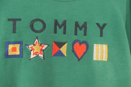 Tommy hilfiger original krasna vysivana mikina m/l, tommy hilfiger,m