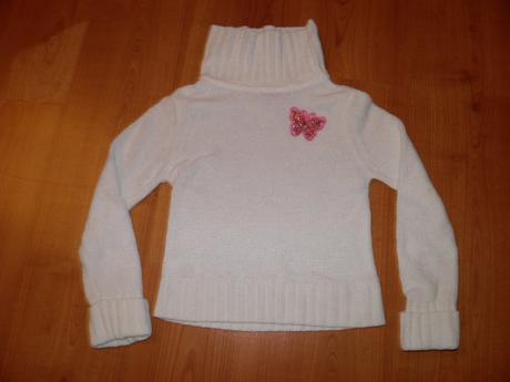 Pulovrik s vyšším golierom, 122