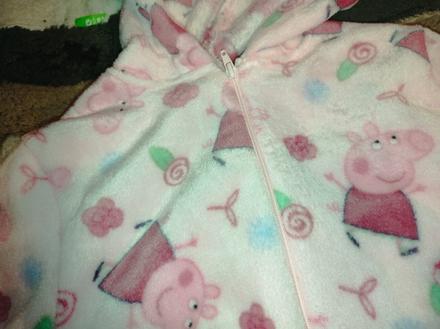 Nunuskovy overal pepa, 98