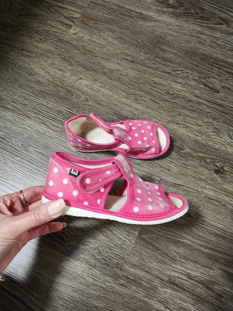 Papucky na doma, rak,27