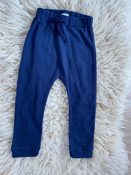 Tenšie bavlnené tepláky, 92