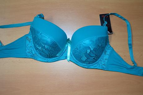 Dámska luxusná podprsenka, 75b - 95d