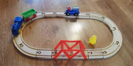 Drevený vláčik s príslušenstvom, 