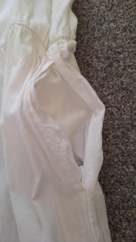 Šaty od skall studio, l