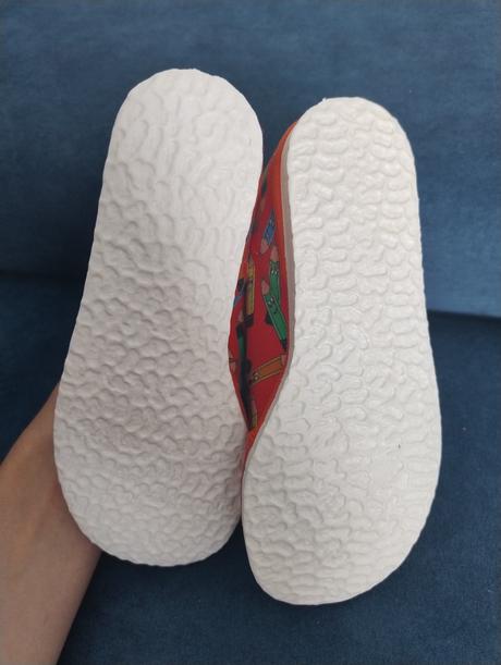 Papuče s pastelkami, deichmann,28