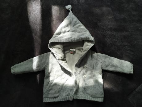 Zateplený svetrík, 74